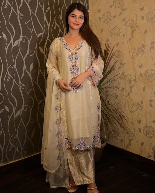 Adaayen Attire White by Riwaj Fashions