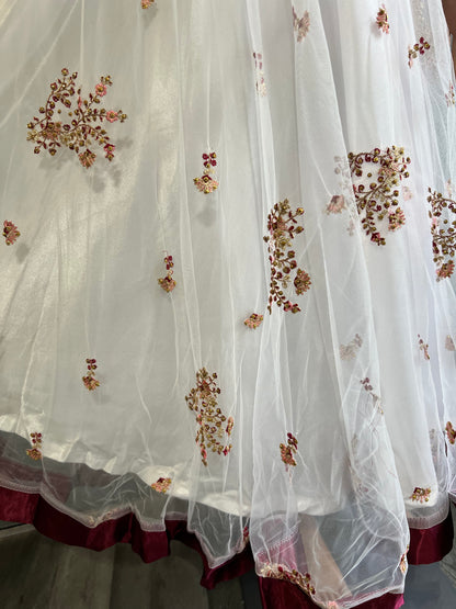 Elegant Long Embroidered Frok Riwaj