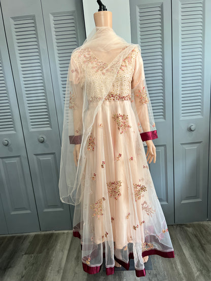 Elegant Long Embroidered Frok Riwaj