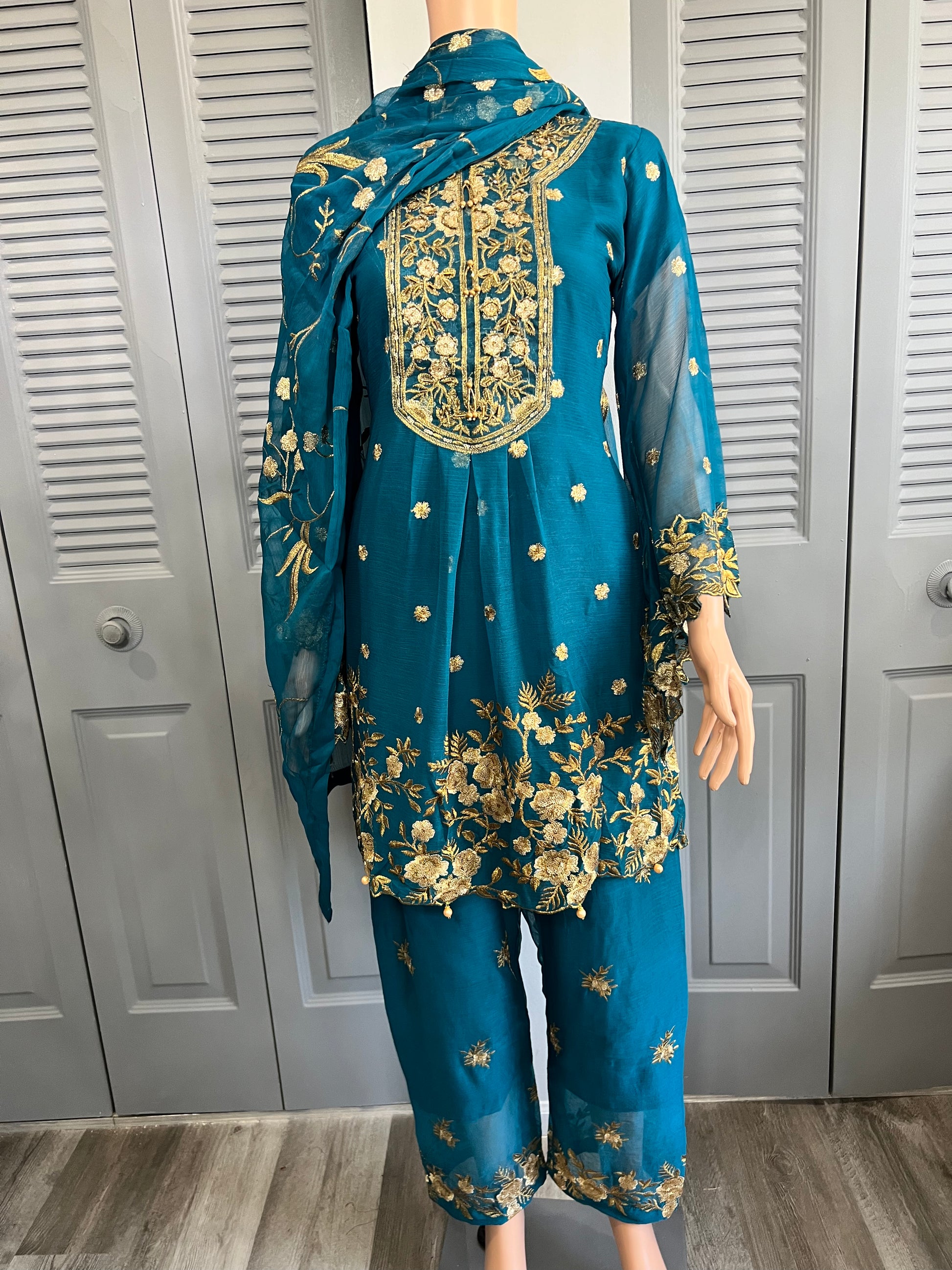 Shiffon Full Embroidered Short Frok Riwaj