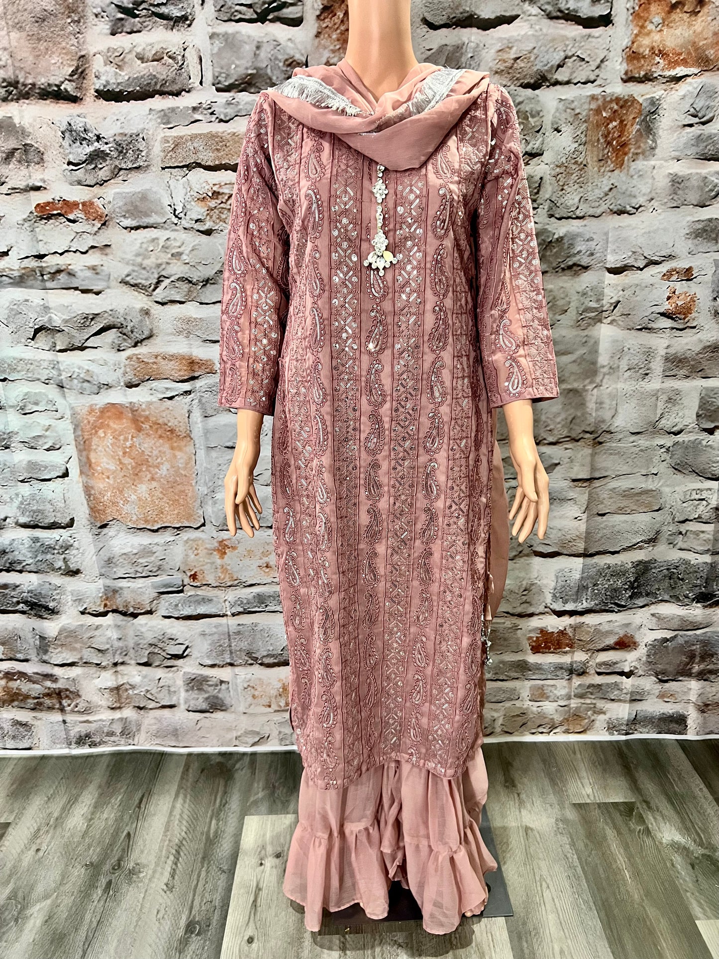 ZarPoshak by Riwaj Fashions