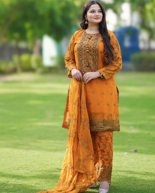 Meherbano Regal Attire by Riwaj Fashions