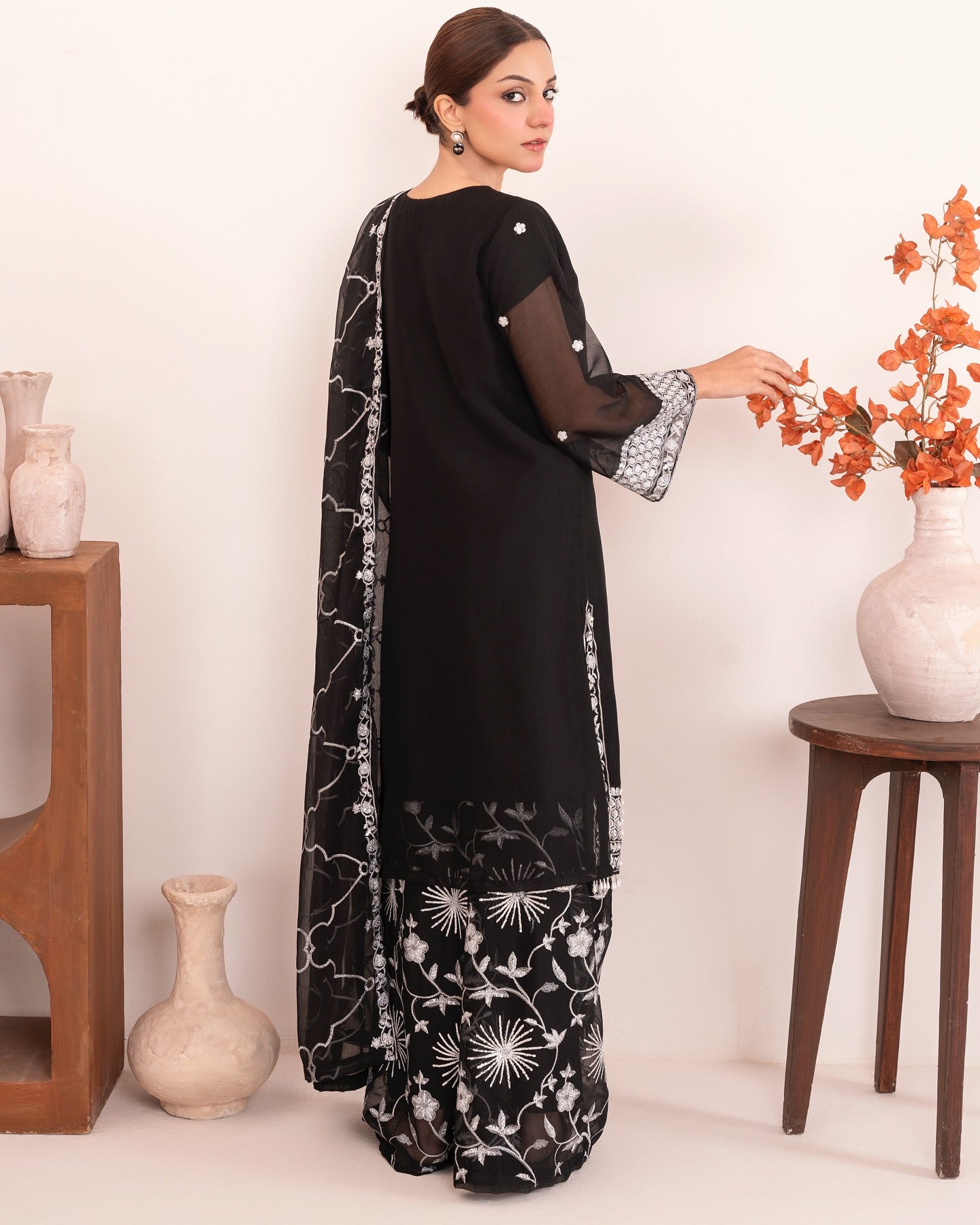 Classic Zargoon by Riwaj Fashions